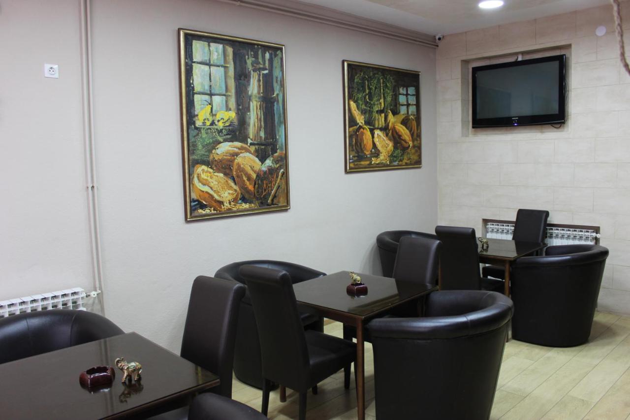 Hotel San 特雷比涅 外观 照片