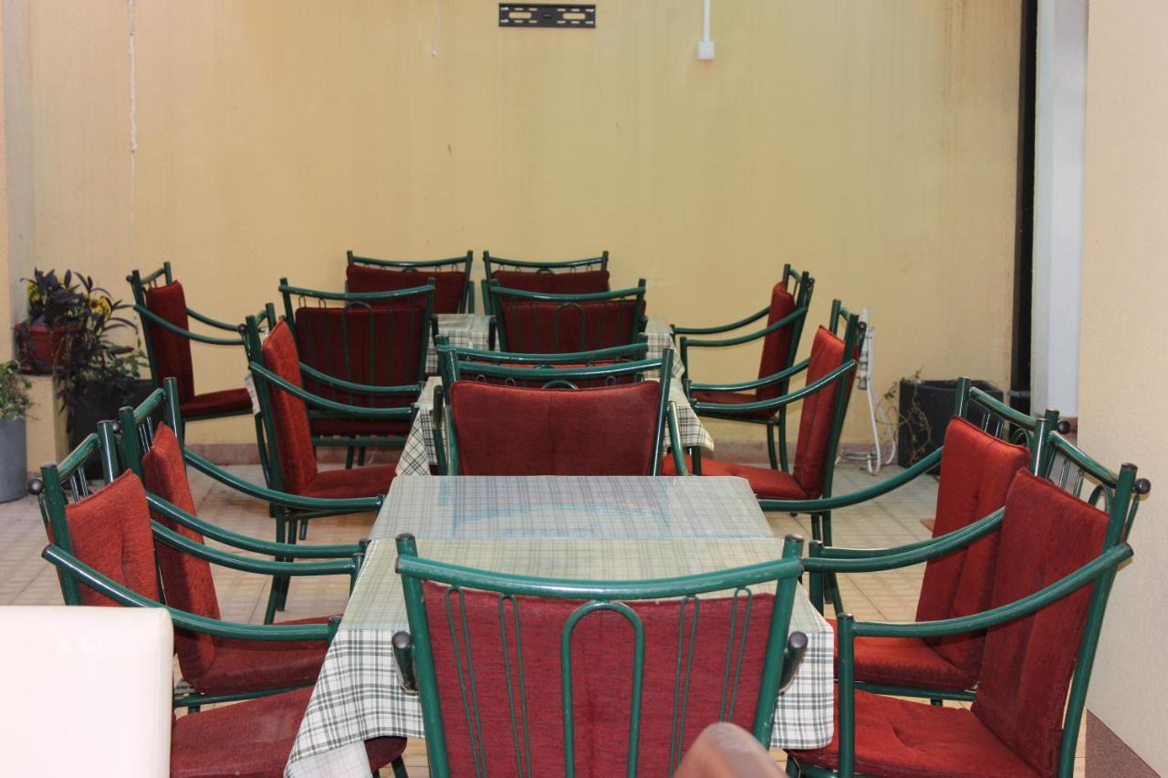 Hotel San 特雷比涅 外观 照片